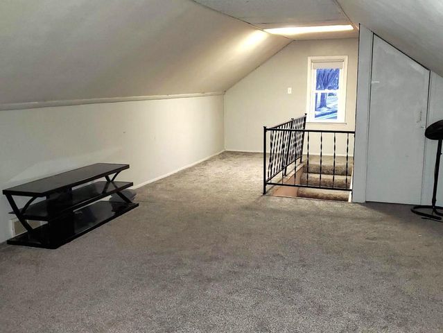 1405 S WALDEN AVENUE, Appleton, WI 54915