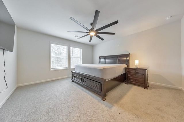 337 Vista Lane, Woodstock, GA 30189