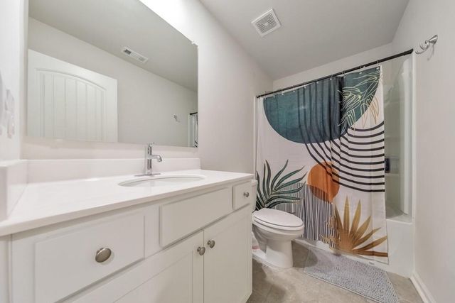 337 Vista Lane, Woodstock, GA 30189