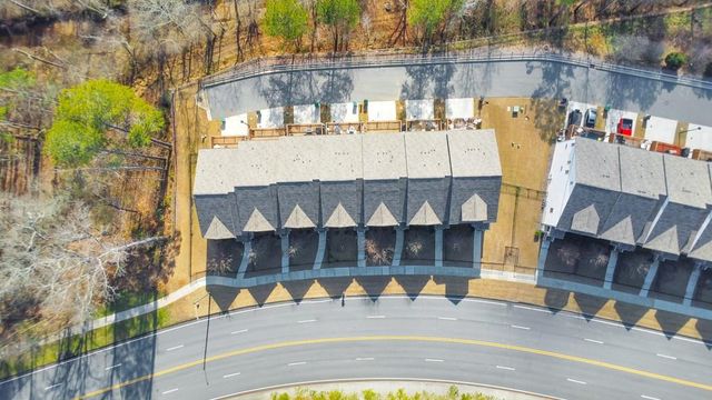 337 Vista Lane, Woodstock, GA 30189