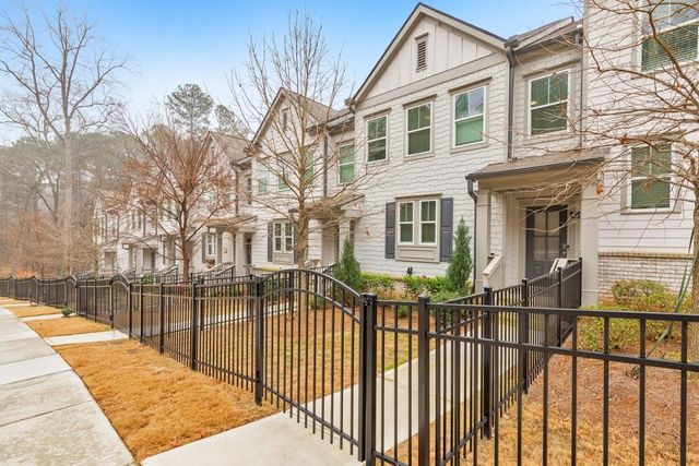 337 Vista Lane, Woodstock, GA 30189