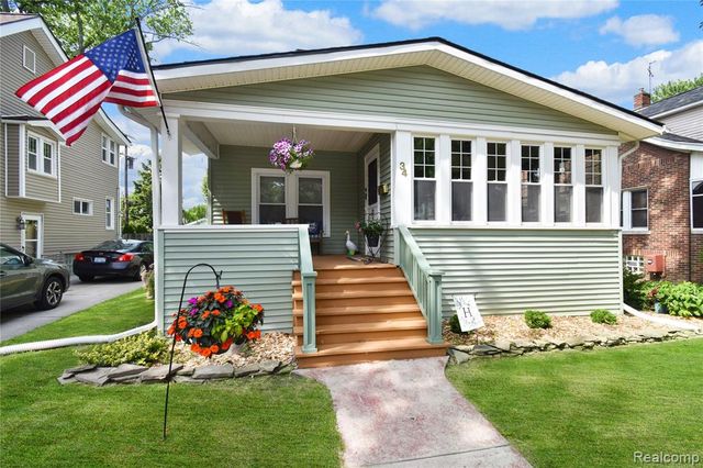 34 Moser Place, Mount Clemens, MI 48043
