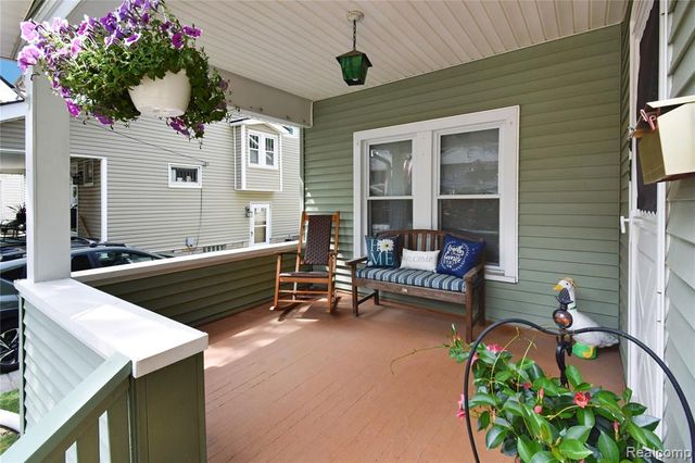34 Moser Place, Mount Clemens, MI 48043