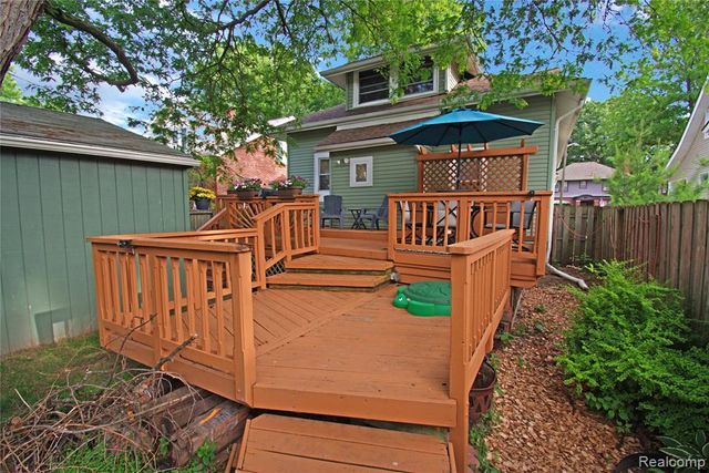 34 Moser Place, Mount Clemens, MI 48043