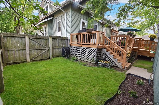 34 Moser Place, Mount Clemens, MI 48043