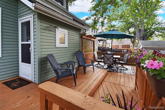 34 Moser Place, Mount Clemens, MI 48043