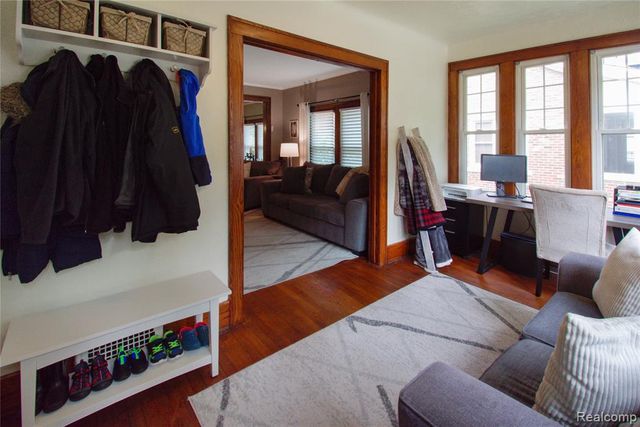 34 Moser Place, Mount Clemens, MI 48043
