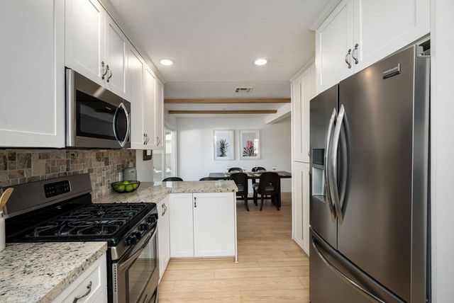 39759 Manzanita Drive, Palm Desert, CA 92260