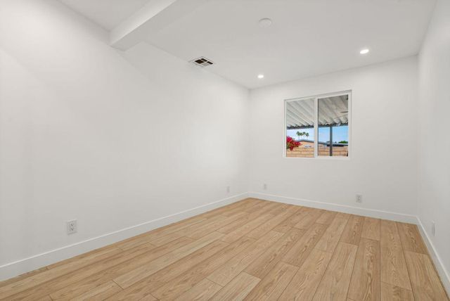 39759 Manzanita Drive, Palm Desert, CA 92260