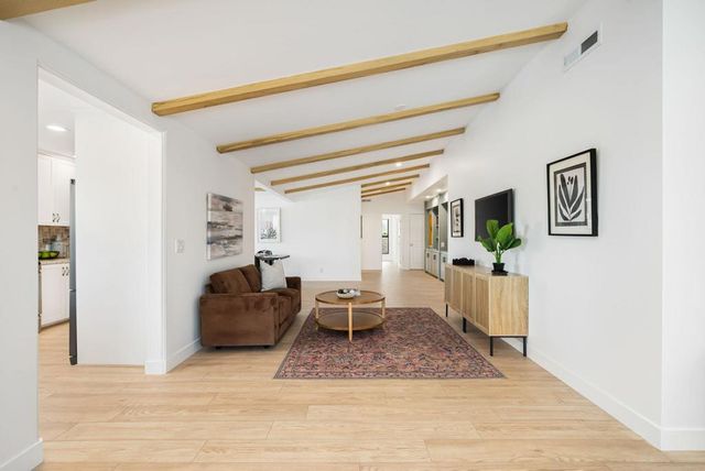 39759 Manzanita Drive, Palm Desert, CA 92260