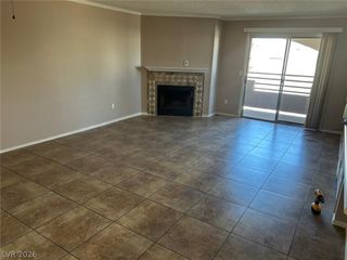 6865 Tamarus Street 202, Las Vegas, NV 89119
