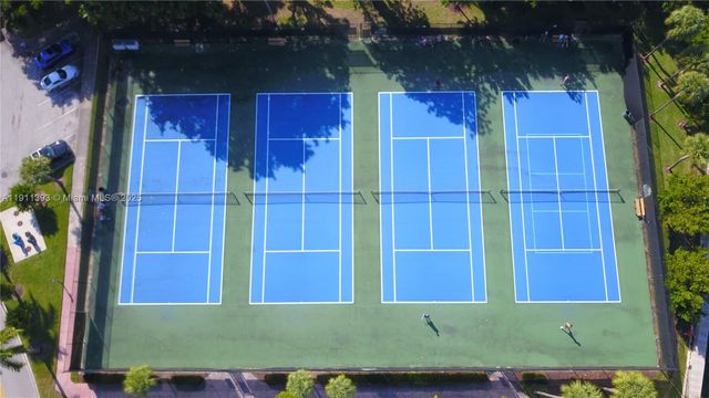 235 N Shore Dr, Miami Beach, FL 33141