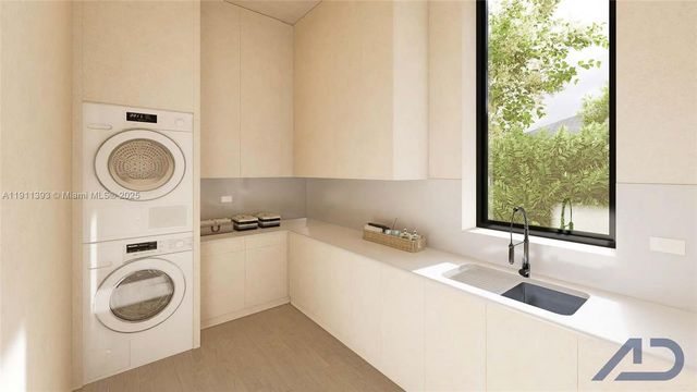 235 N Shore Dr, Miami Beach, FL 33141