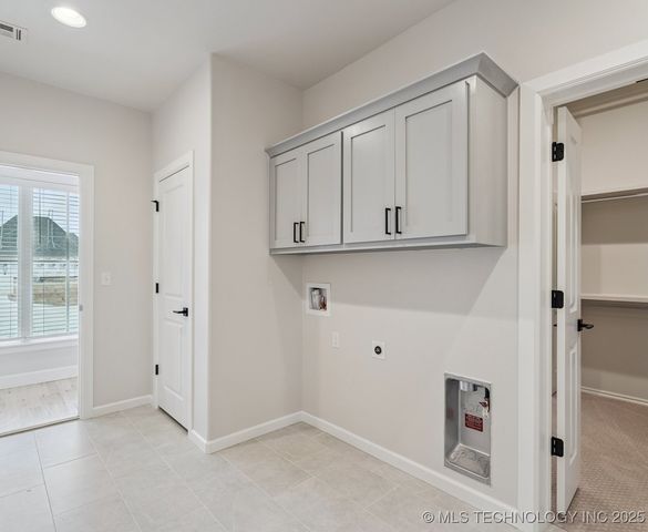 11014 N 81st East Place, Owasso, OK 74055