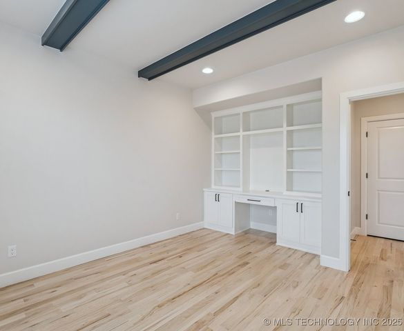 11014 N 81st East Place, Owasso, OK 74055