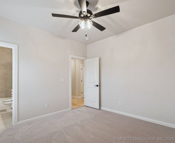 11014 N 81st East Place, Owasso, OK 74055