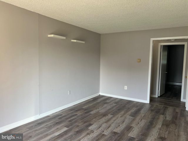 101 DARTMOUTH AVE, Somerdale, NJ 08083