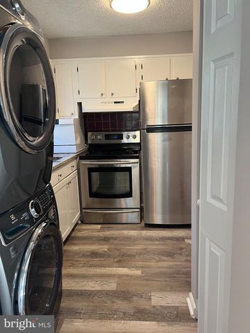 101 DARTMOUTH AVE, Somerdale, NJ 08083