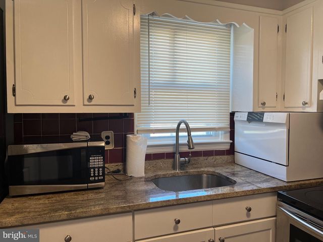 101 DARTMOUTH AVE, Somerdale, NJ 08083