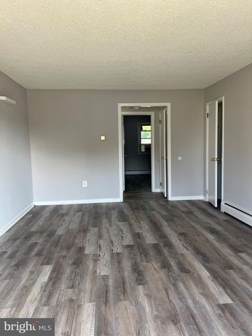 101 DARTMOUTH AVE, Somerdale, NJ 08083
