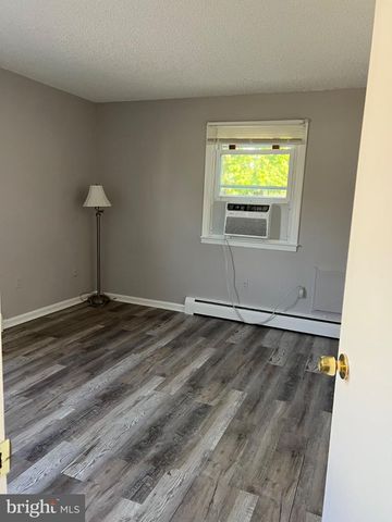 101 DARTMOUTH AVE, Somerdale, NJ 08083