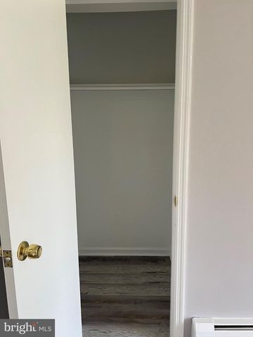 101 DARTMOUTH AVE, Somerdale, NJ 08083
