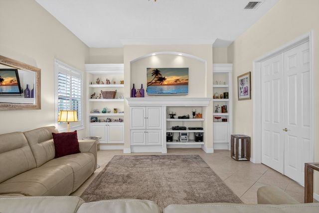 376 NW Shoreview Drive, Port St. Lucie, Port St Lucie, FL 34986