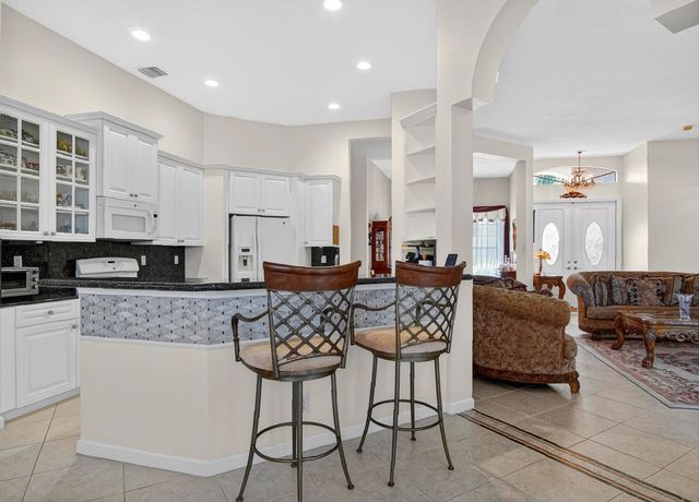 376 NW Shoreview Drive, Port St. Lucie, Port St Lucie, FL 34986