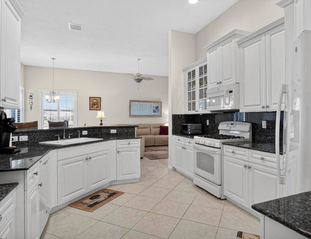 376 NW Shoreview Drive, Port St. Lucie, Port St Lucie, FL 34986