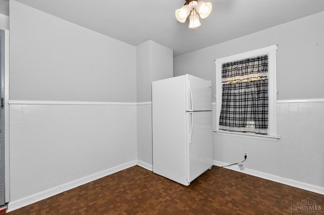 6414 Erie Avenue, Cincinnati, OH 45227