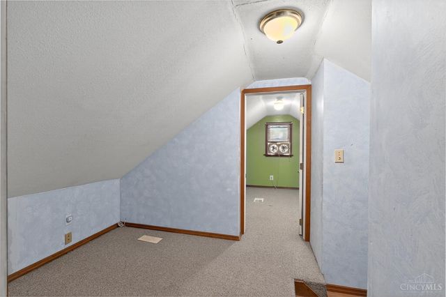 6414 Erie Avenue, Cincinnati, OH 45227