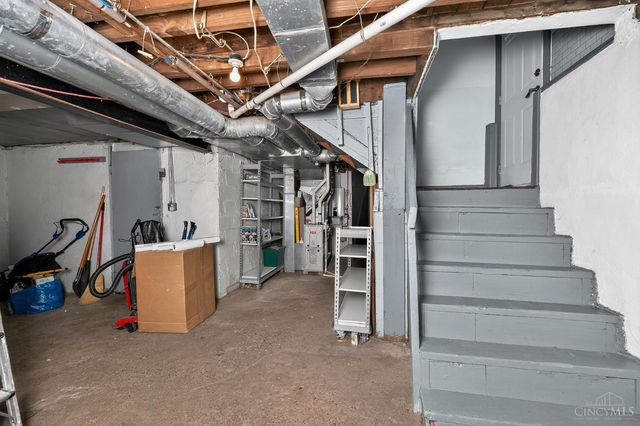 6414 Erie Avenue, Cincinnati, OH 45227