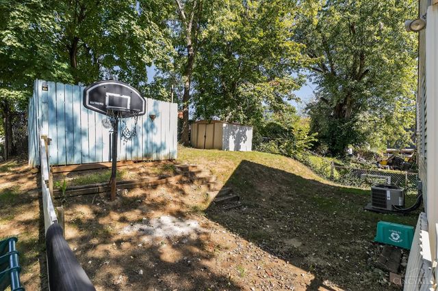 6414 Erie Avenue, Cincinnati, OH 45227