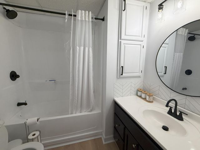 1011 103rd Lane NW, Coon Rapids, MN 55433