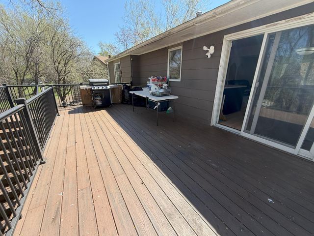 1011 103rd Lane NW, Coon Rapids, MN 55433