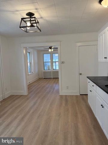 1424 HUDDELL AVE, Marcus Hook, PA 19061