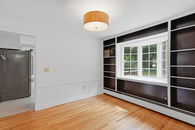 18 Forrest Road, Topsfield, MA 01983