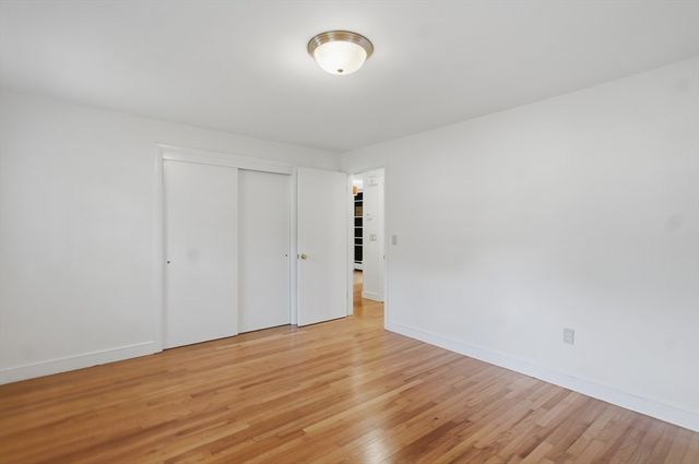 18 Forrest Road, Topsfield, MA 01983