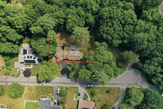18 Forrest Road, Topsfield, MA 01983