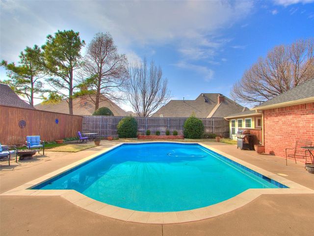 14509 Oakmond Road, Edmond, OK 73013