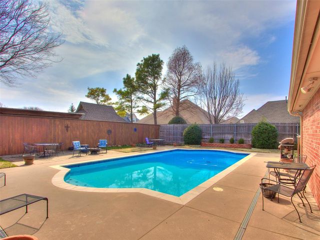 14509 Oakmond Road, Edmond, OK 73013