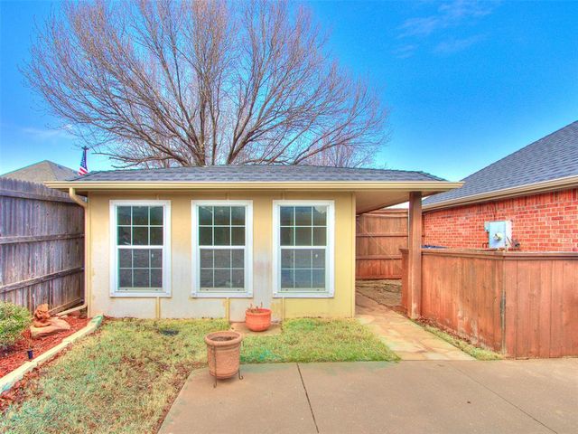 14509 Oakmond Road, Edmond, OK 73013