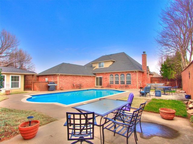 14509 Oakmond Road, Edmond, OK 73013