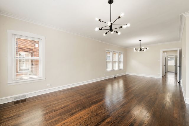 4230 N Monitor Avenue, Chicago, IL 60634
