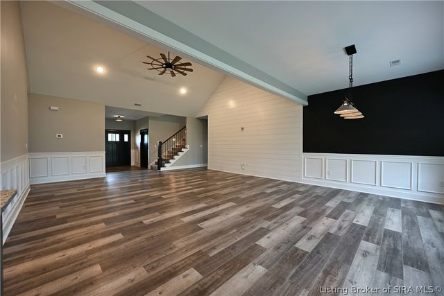 738 TCB Boulevard, Memphis, IN 47143