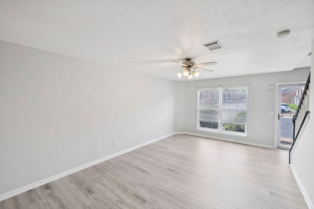 340 Stewarts Landing Cir, Smyrna, TN 37167