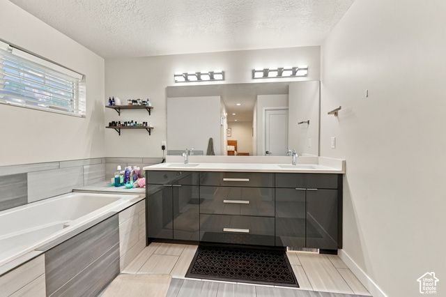 3296 S 2400 W, West Haven, UT 84401