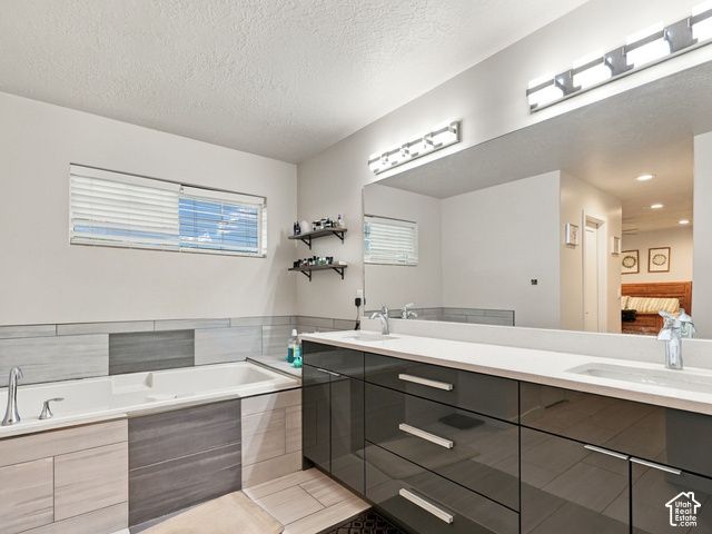 3296 S 2400 W, West Haven, UT 84401