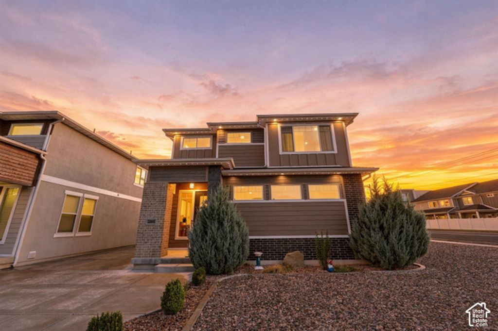 3296 S 2400 W, West Haven, UT 84401