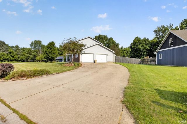 4625 N 615 W, Huntington, IN 46750